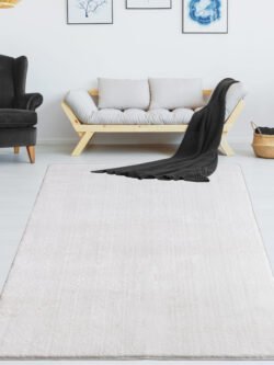 Plato Halı Kesme Yolluk Kaymaz Taban Yumuşak Peluş Halı