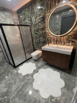 2'li Beyaz Banyo Halısı Peluş Post Halı Klozet Takımı (80x80 ve 100x100)