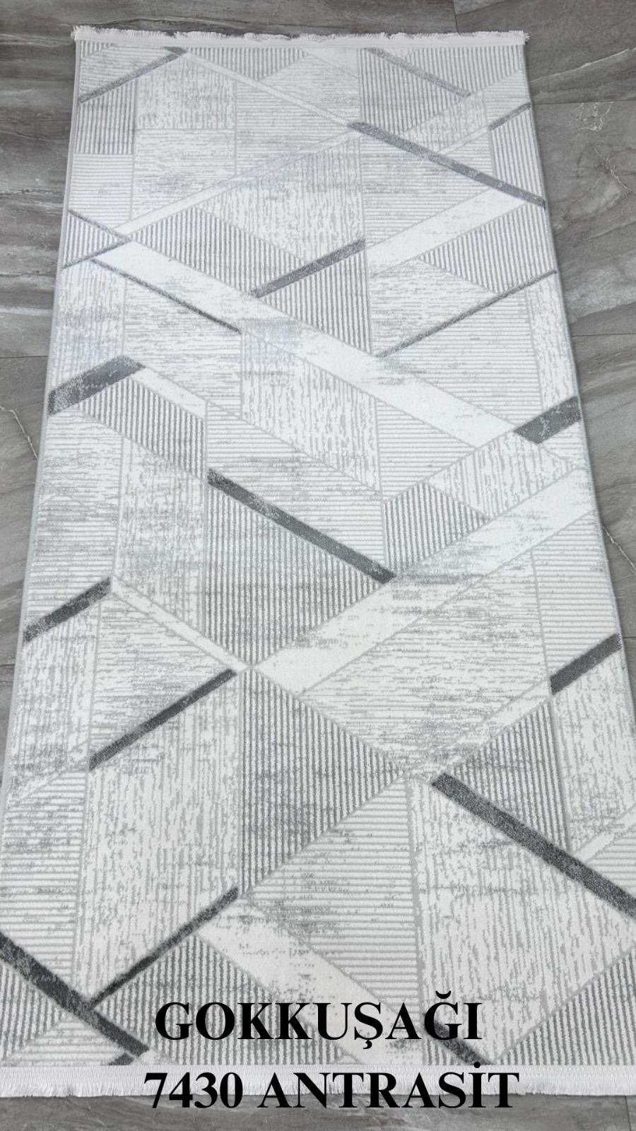 Yeni nesil dört mevsim akrilik halı - Makine Dokuması Halı